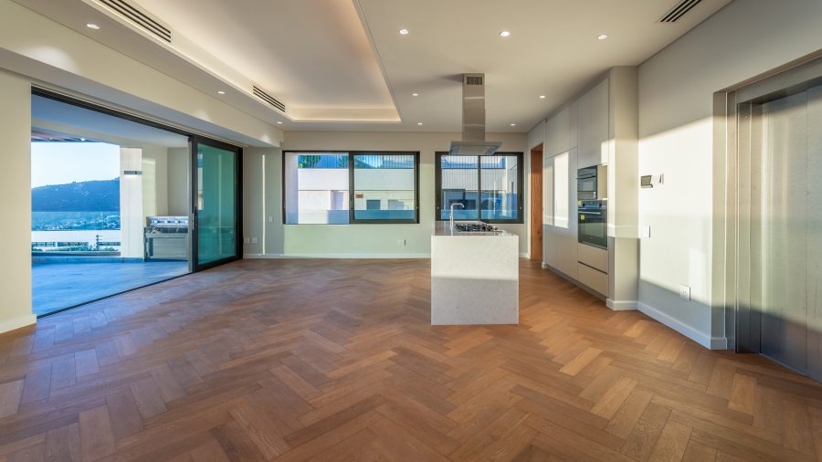 4 Bedroom Property for Sale in Camps Bay Western Cape